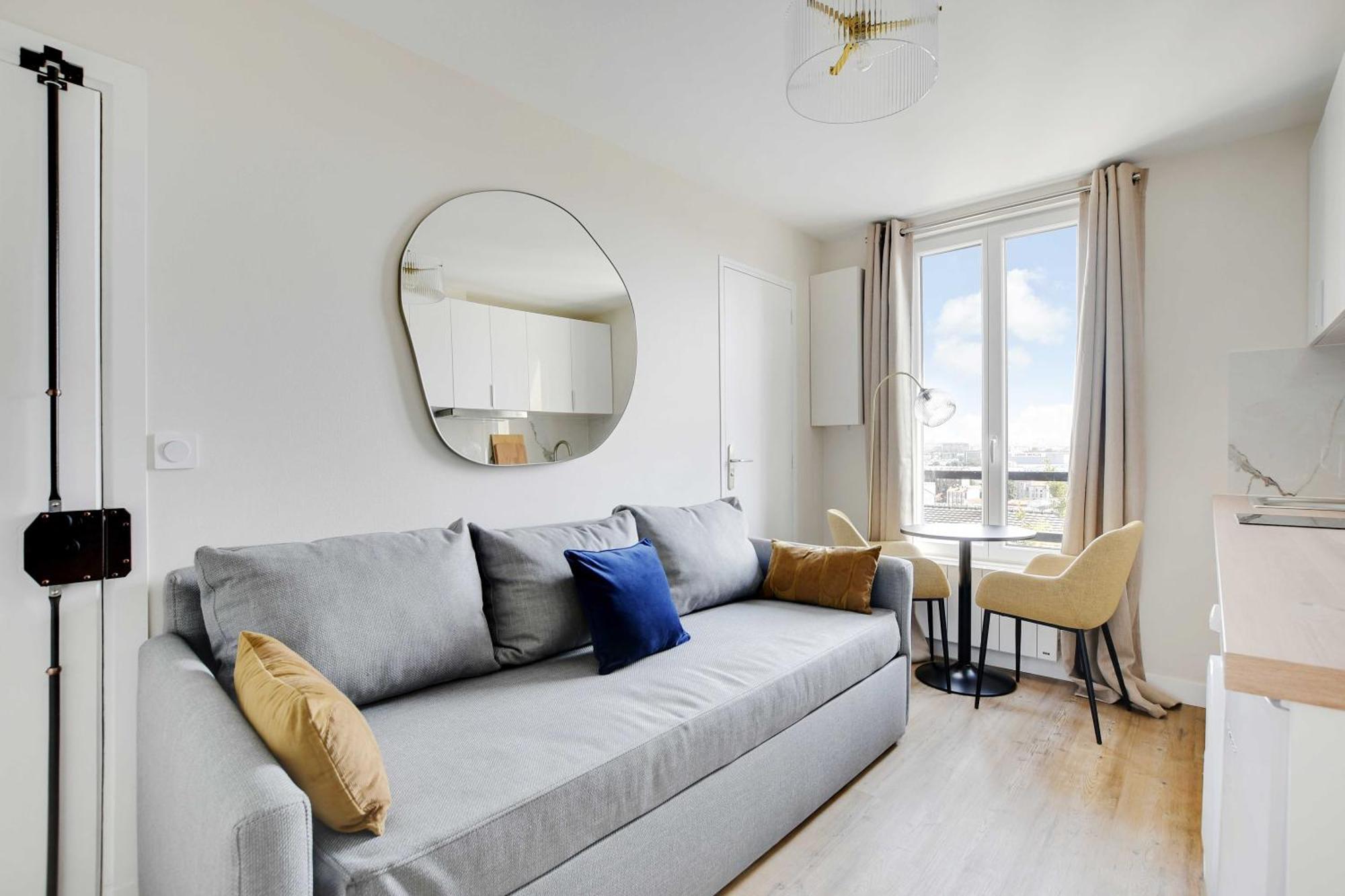 Cosy Apartment - 1Bdr For 3P - 이브리쉬르센 외부 사진