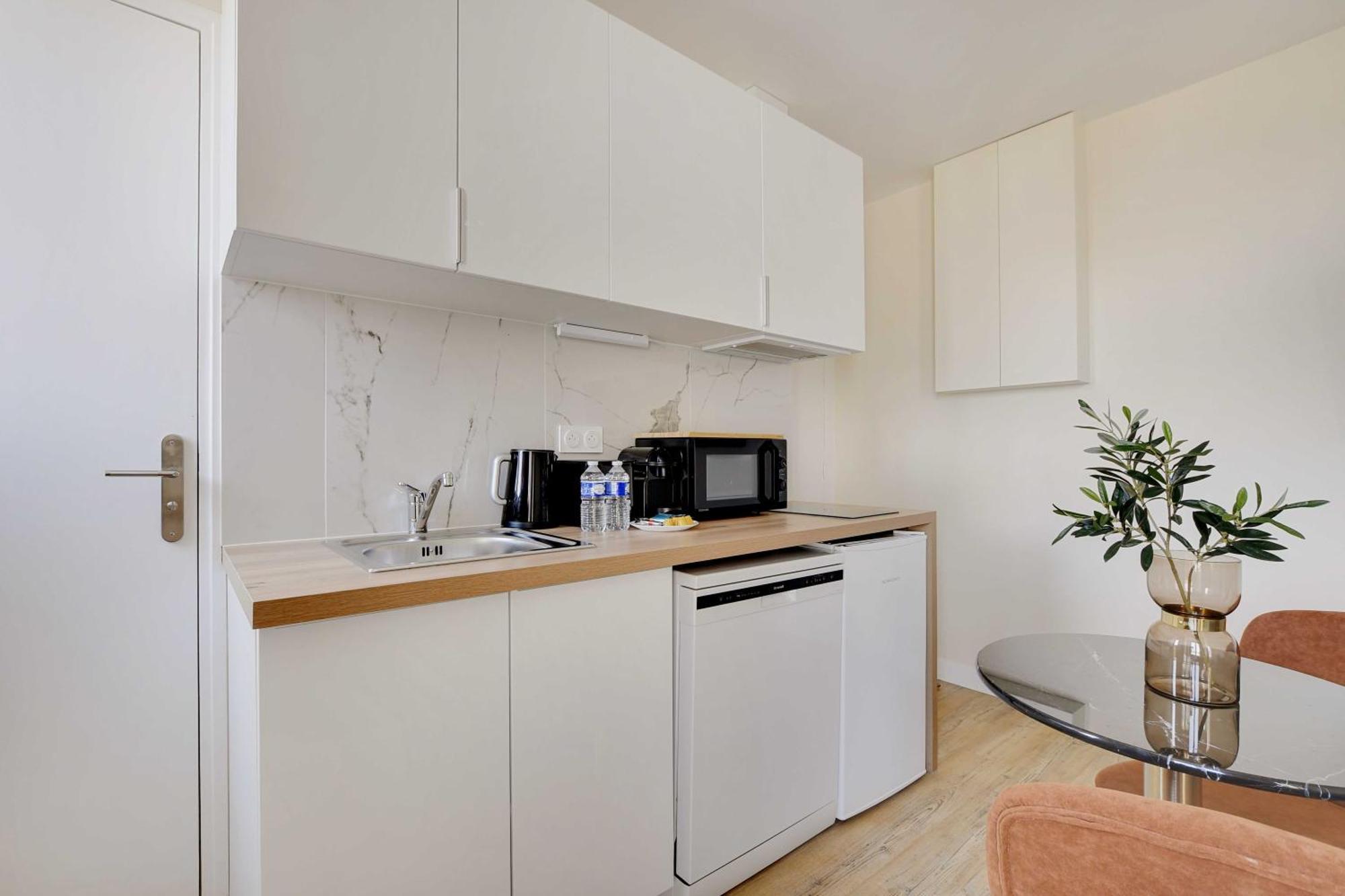Cosy Apartment - 1Bdr For 3P - 이브리쉬르센 외부 사진