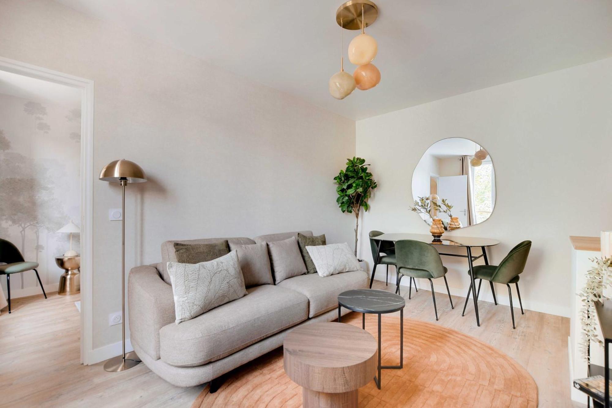 Cosy Apartment - 1Bdr For 3P - 이브리쉬르센 외부 사진