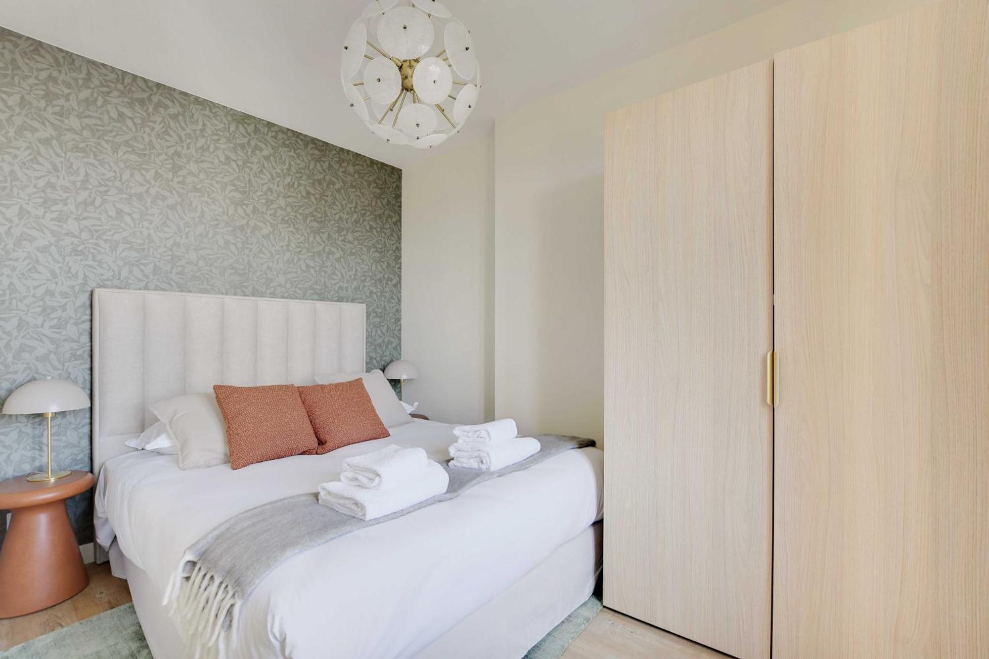 Cosy Apartment - 1Bdr For 3P - 이브리쉬르센 외부 사진