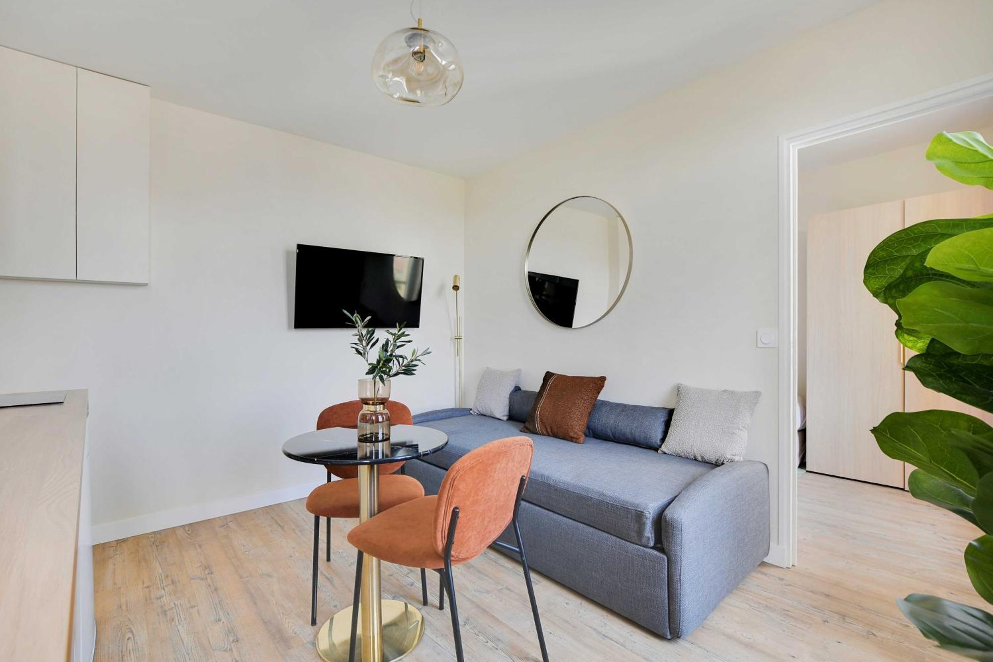 Cosy Apartment - 1Bdr For 3P - 이브리쉬르센 외부 사진