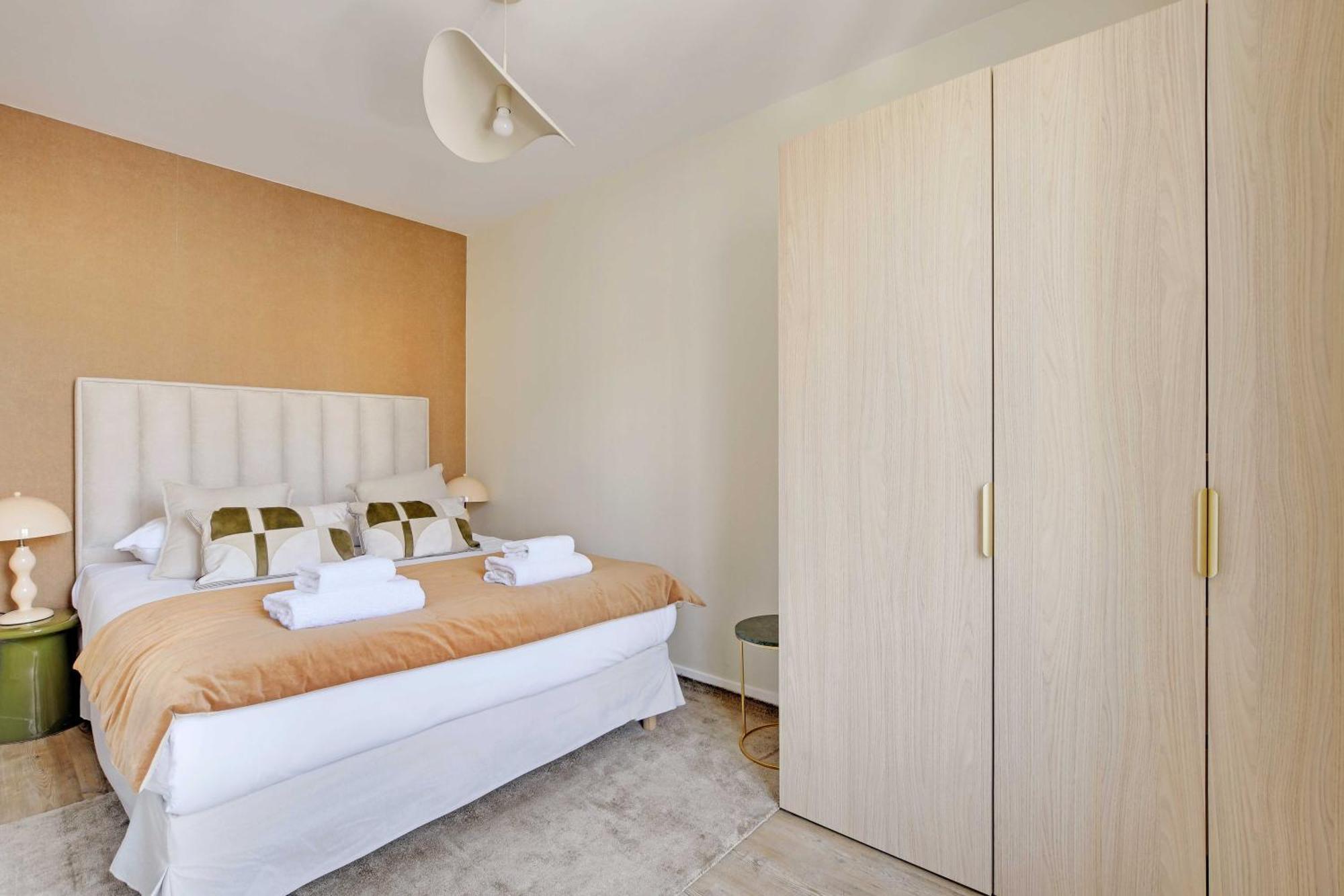 Cosy Apartment - 1Bdr For 3P - 이브리쉬르센 외부 사진