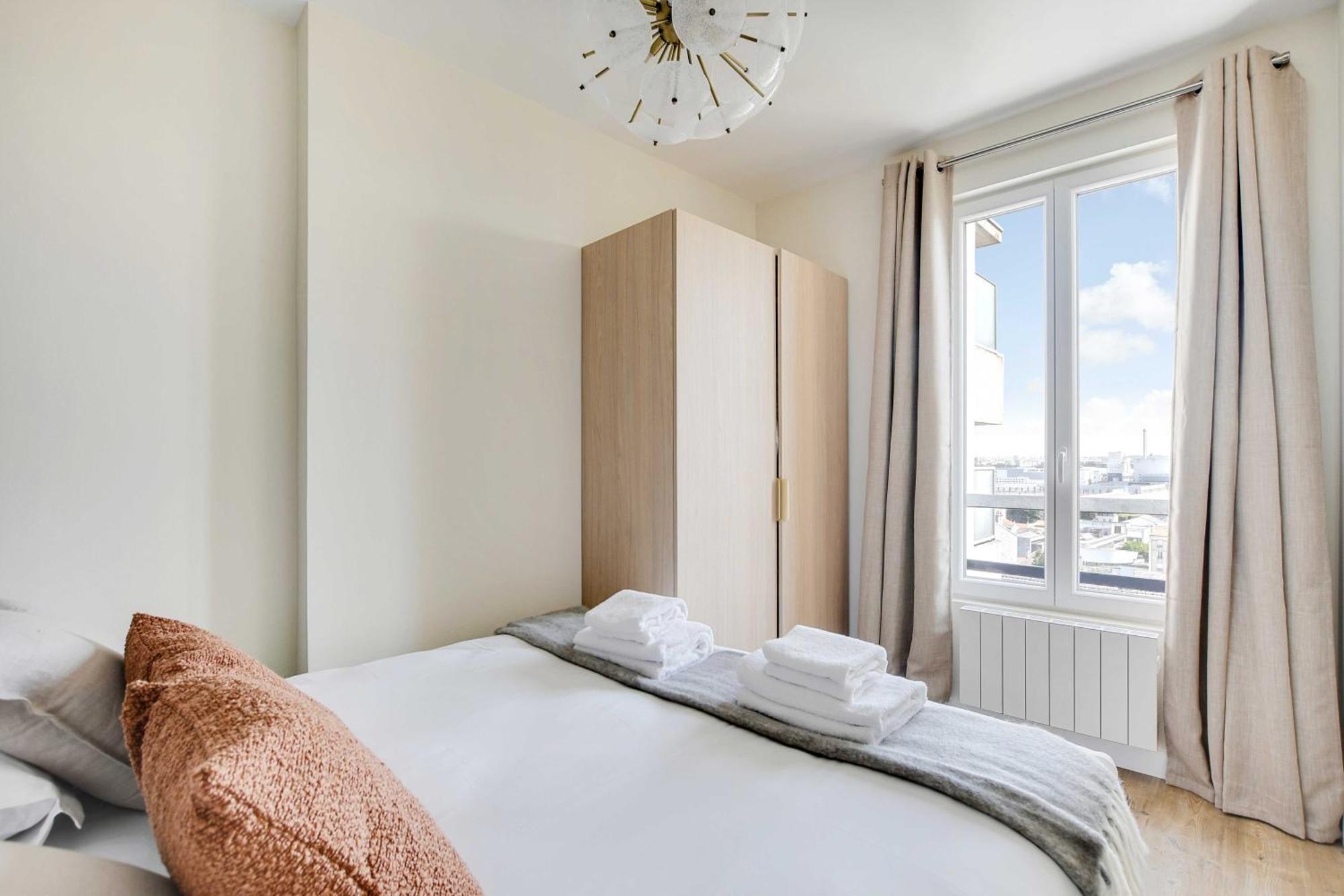 Cosy Apartment - 1Bdr For 3P - 이브리쉬르센 외부 사진