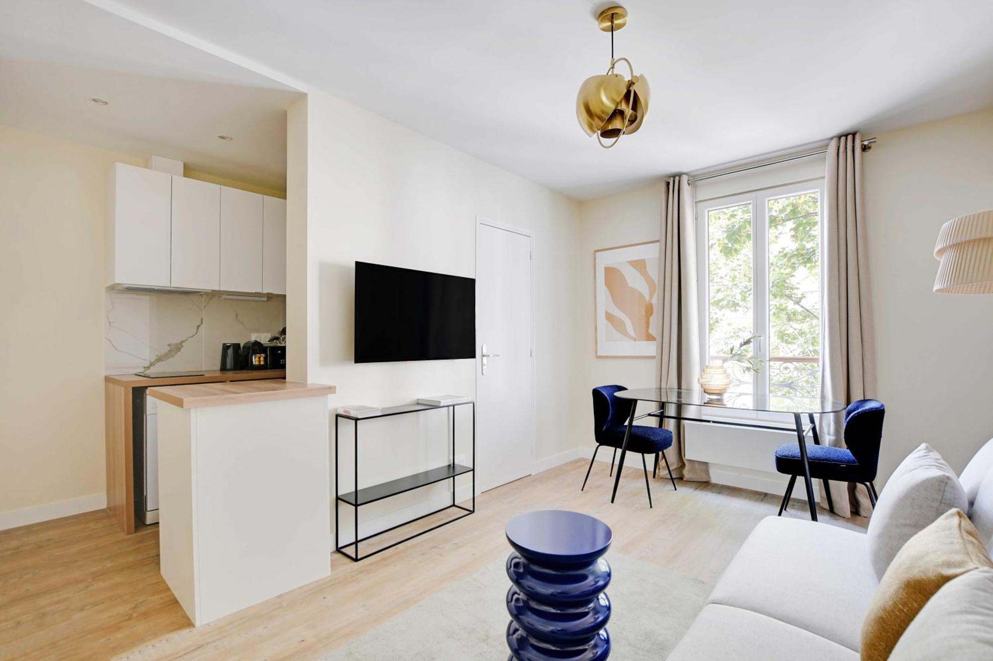 Cosy Apartment - 1Bdr For 3P - 이브리쉬르센 외부 사진
