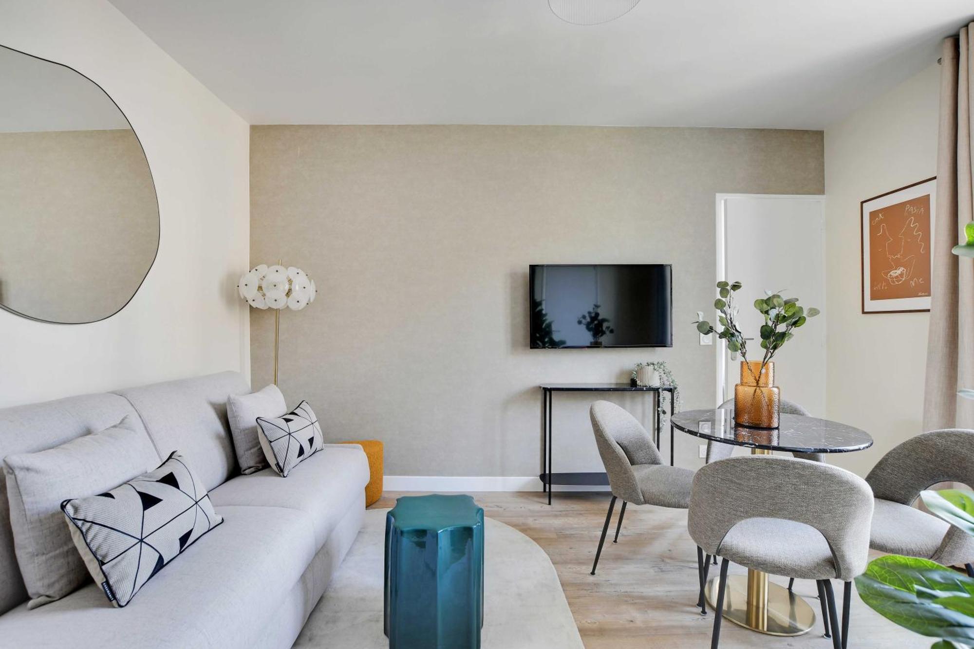 Cosy Apartment - 1Bdr For 3P - 이브리쉬르센 외부 사진
