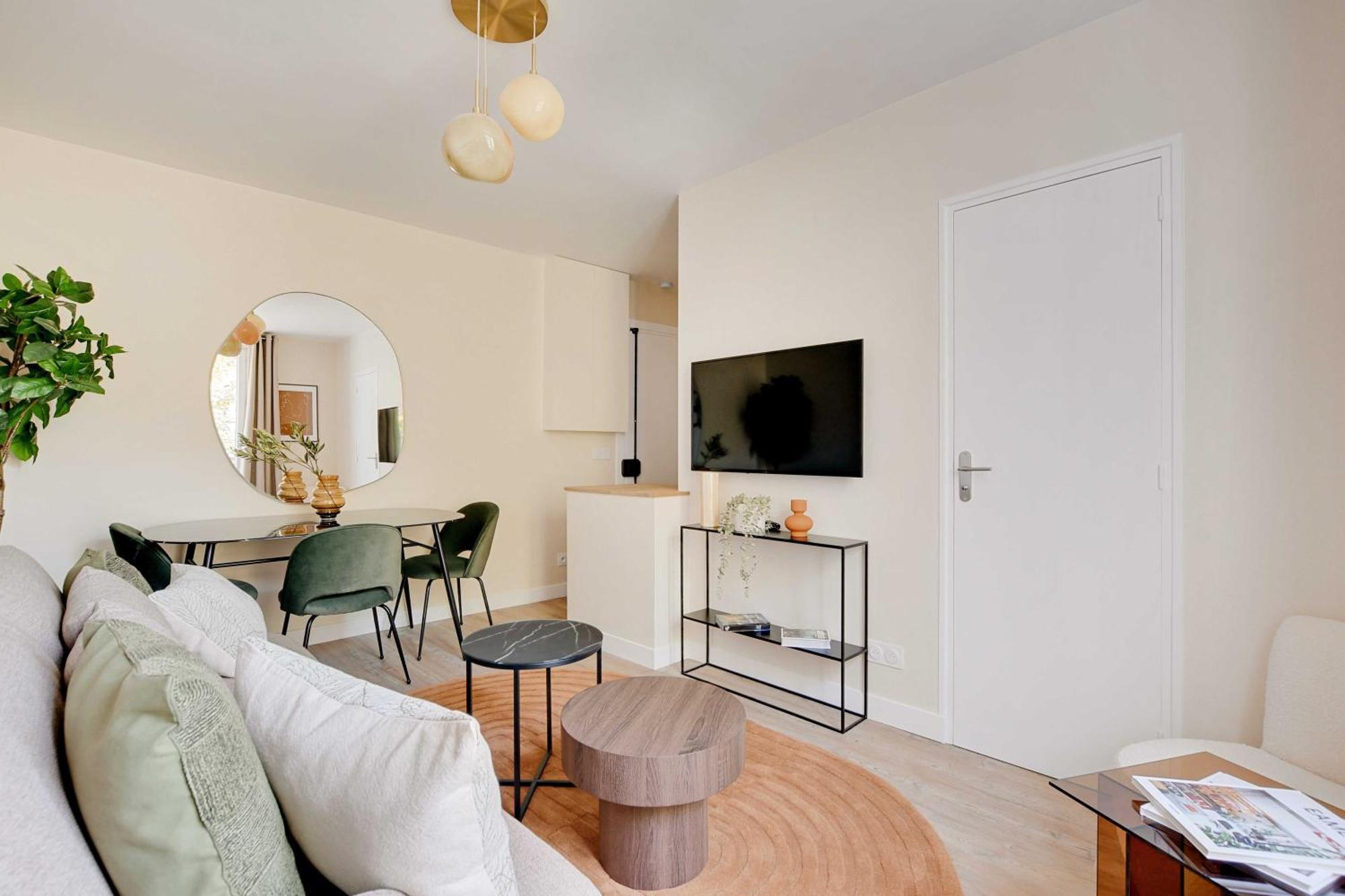 Cosy Apartment - 1Bdr For 3P - 이브리쉬르센 외부 사진